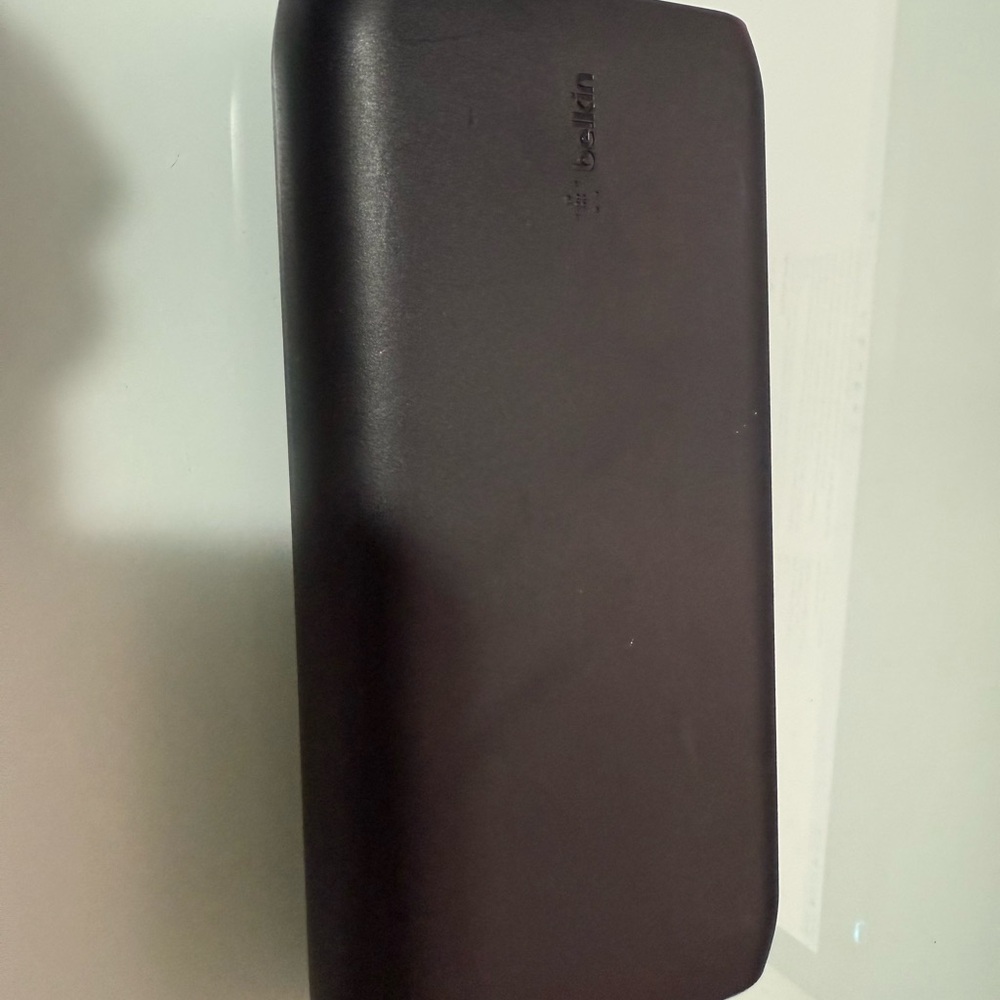 BELKIN PORTABLE CHARGER USB C POWER BANK 1000h mah w/ 2x usb-a ports